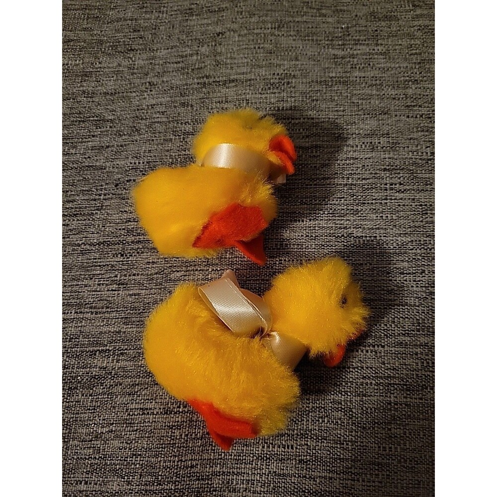 Vintage 2 Yellow Easter Decoration Pom Pom Chenille Chicks Spun Nesting Large